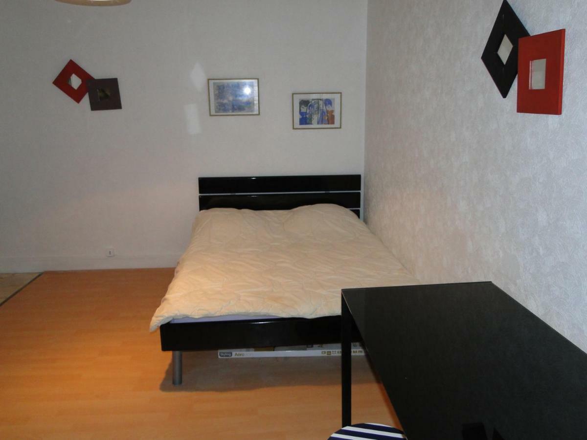 Appartement Entre Trocadero Et Champs Elyses Párizs Kültér fotó